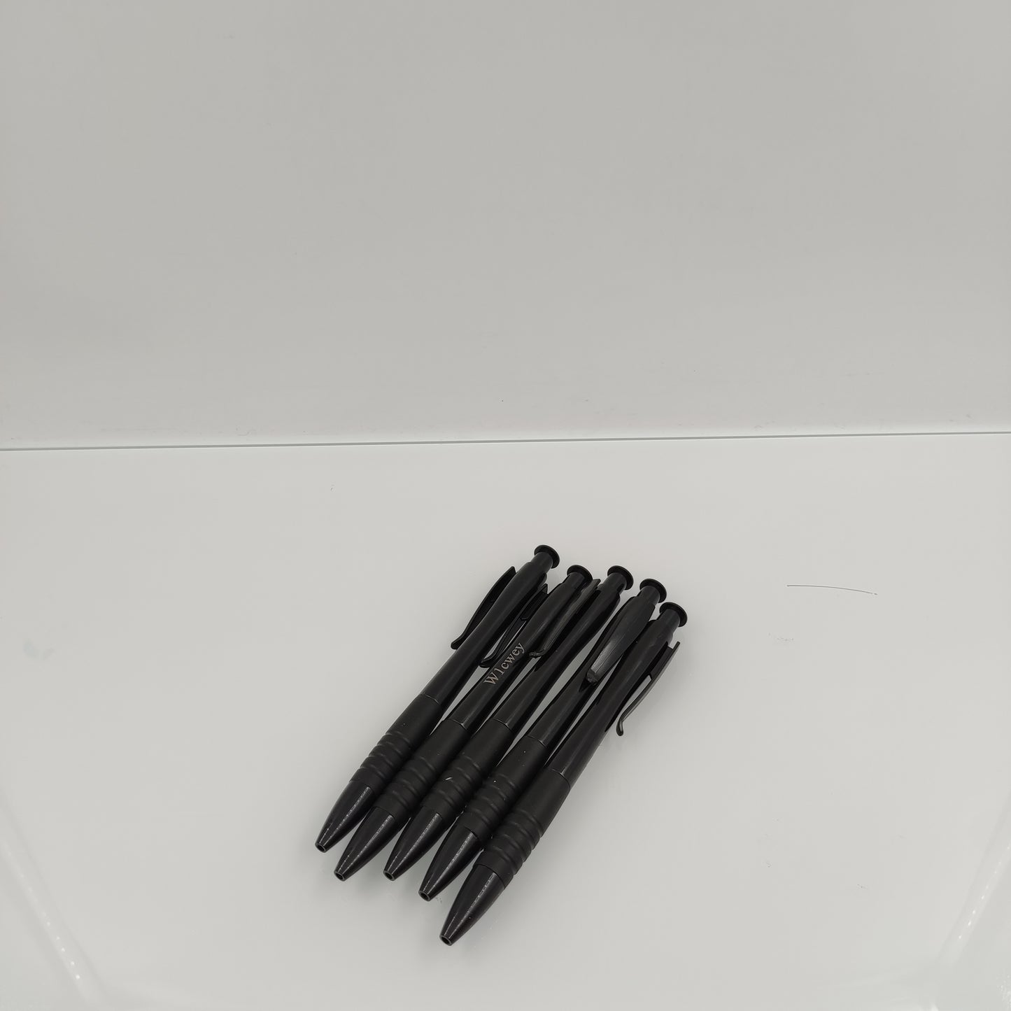 W1cwey Refillable & Retractable Liquid Ink Rolling Ball Pens, Extra Fine Point  Black Ink