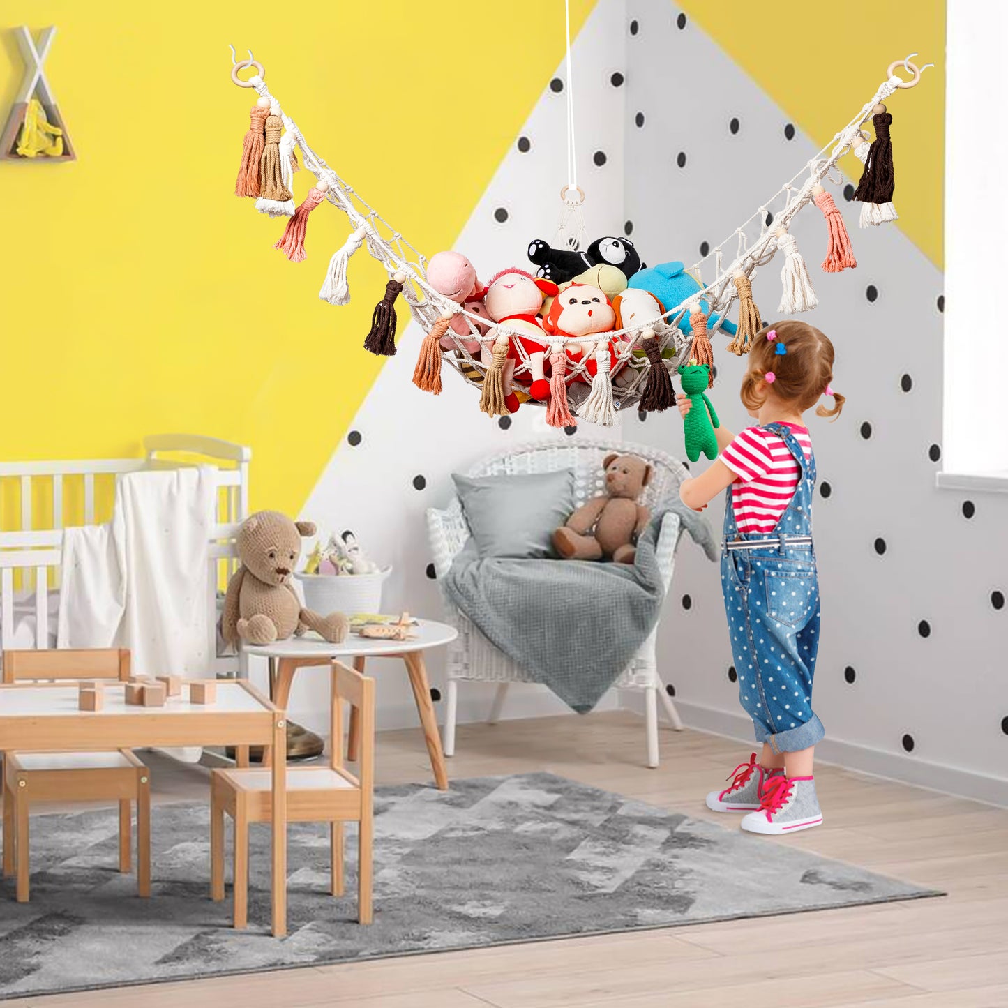 W1cwey Large Toy Hammock for Stuffed Animal Storage, Durable Tassel Net Hanging Organizers Wall Sling Corner Mesh Toy Holder Decor with Hooks for Bedroom Nursery Playroom Bedroom(Toys not include)